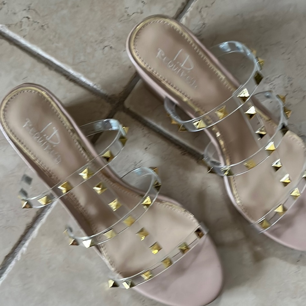 Beige 7.5 worn once